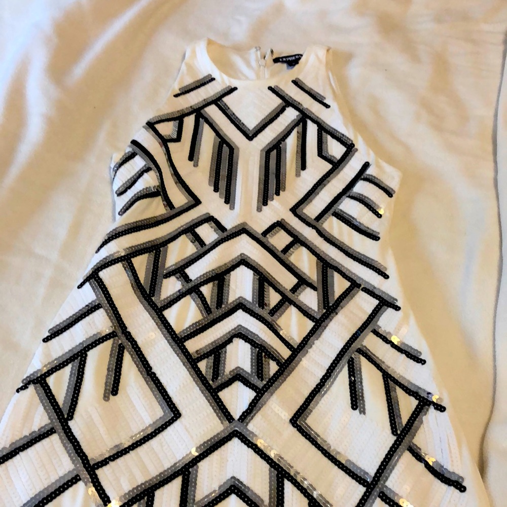 White sequins dress with black and silver details